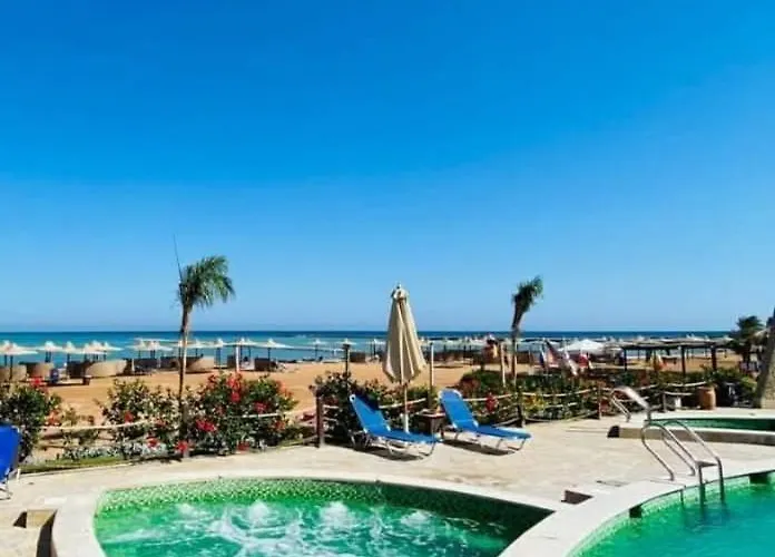 Turtles Resort- *